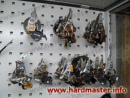 Блоки голов от разных винчестеров Блоки голов от разных винчестеров