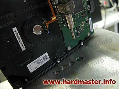 Выпрессовщикзапрессовщик пластин жесткого диска Выпрессовщикзапрессовщик пластин жесткого диска