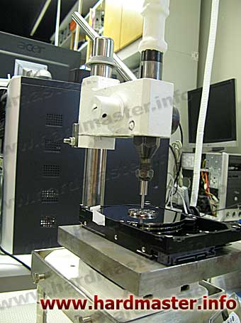 Выпрессовщикзапрессовщик пластин жесткого диска Выпрессовщикзапрессовщик пластин жесткого диска