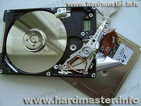 Opened donor disc Hitachi ATMR