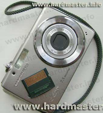 Olympus with a flash-card
