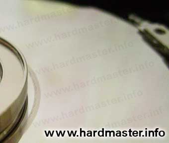 The second radial scratch