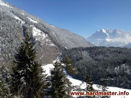 Альпы, вид снизу Альпы, вид снизу