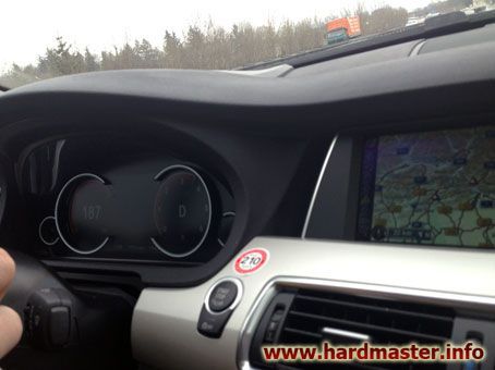 187 км\ч на спидометре 187 км\ч на спидометре