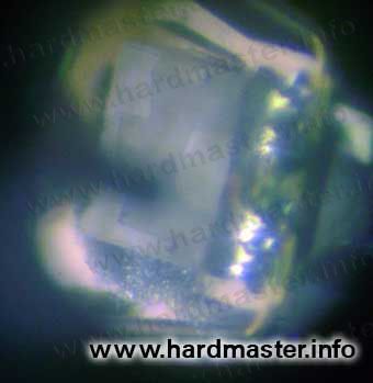 Головки под оптическим микроскопом