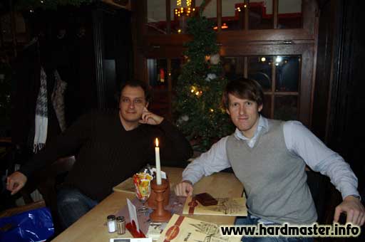 В бюргер-кафе на набережной Рейна