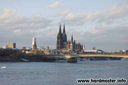 Кёльнский собор. Вид с Рейна